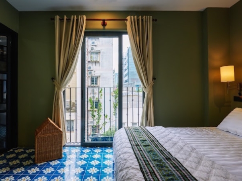 Jan Central Building1